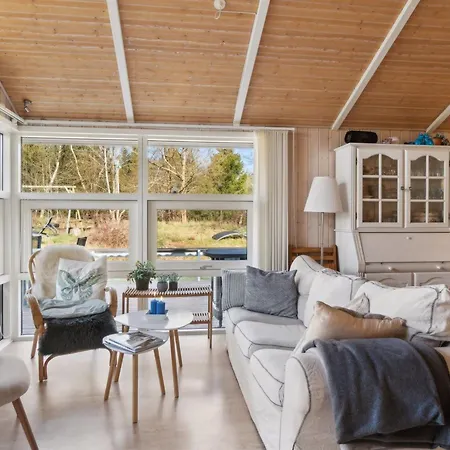 بيت للعطل Amola - 1-6km From The Sea By Interhome *